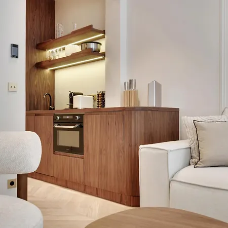 Maison Galante's With Services In La Madeleine - Opera Apartment Paris