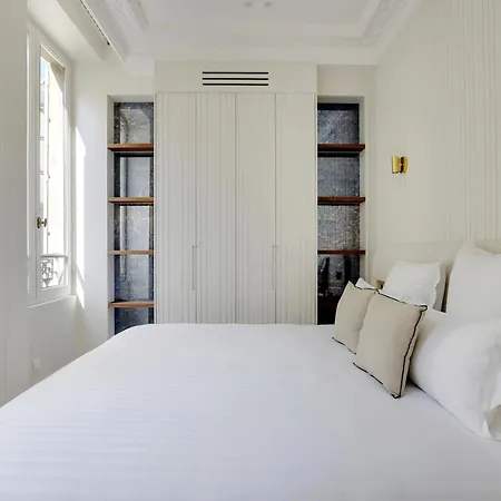 Maison Galante's With Services In La Madeleine - Opera Apartment *