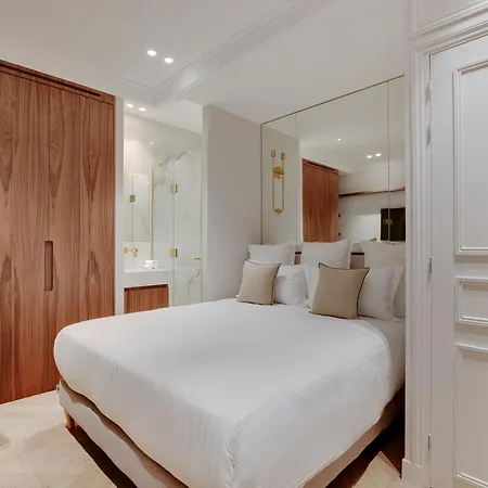 Maison Galante's With Services In La Madeleine - Opera * Paris