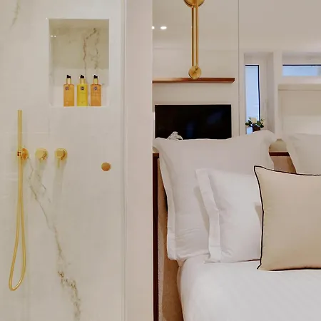 Apartment Maison Galante's With Services In La Madeleine - Opera