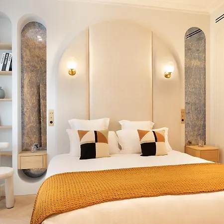 Maison Galante's With Services In La Madeleine - Opera * Paris