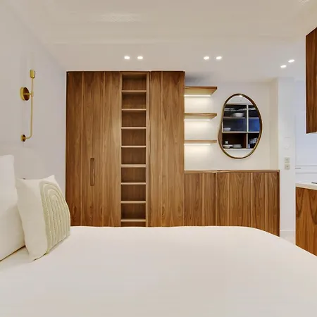 Maison Galante's With Services In La Madeleine - Opera Apartment Paris