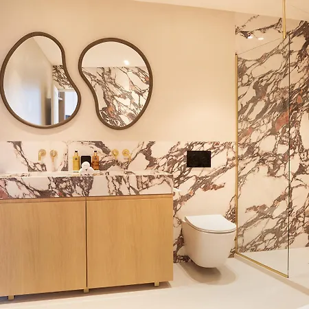 Maison Galante's With Services In La Madeleine - Opera Paris