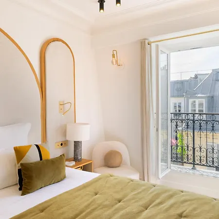 Apartment Maison Galante's With Services In La Madeleine - Opera *