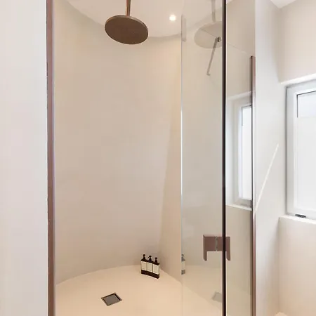 Maison Galante's With Services In La Madeleine - Opera شقة *