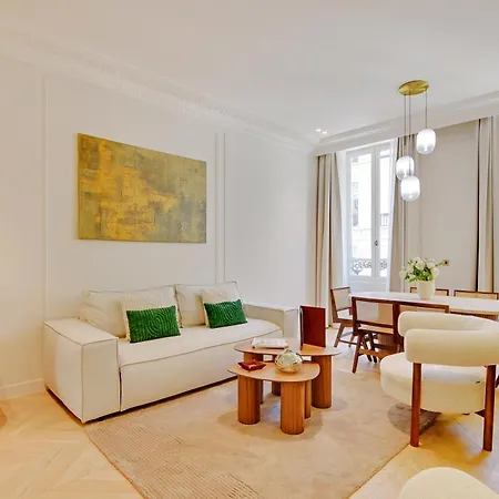 Maison Galante's With Services In La Madeleine - Opera Daire