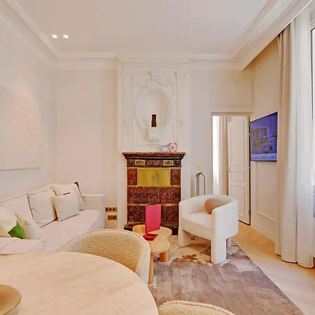 Maison Galante's With Services In La Madeleine - Opera *