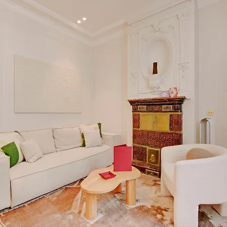 Maison Galante's With Services In La Madeleine - Opera Daire *