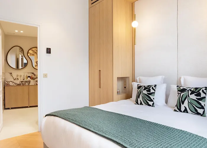 アパート Maison Galante's With Services In La Madeleine - Opera パリ