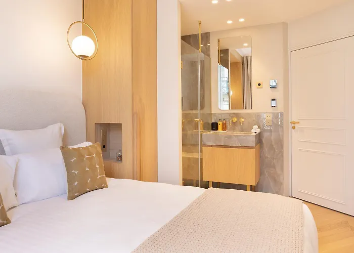 Maison Galante's With Services In La Madeleine - Opera アパート *